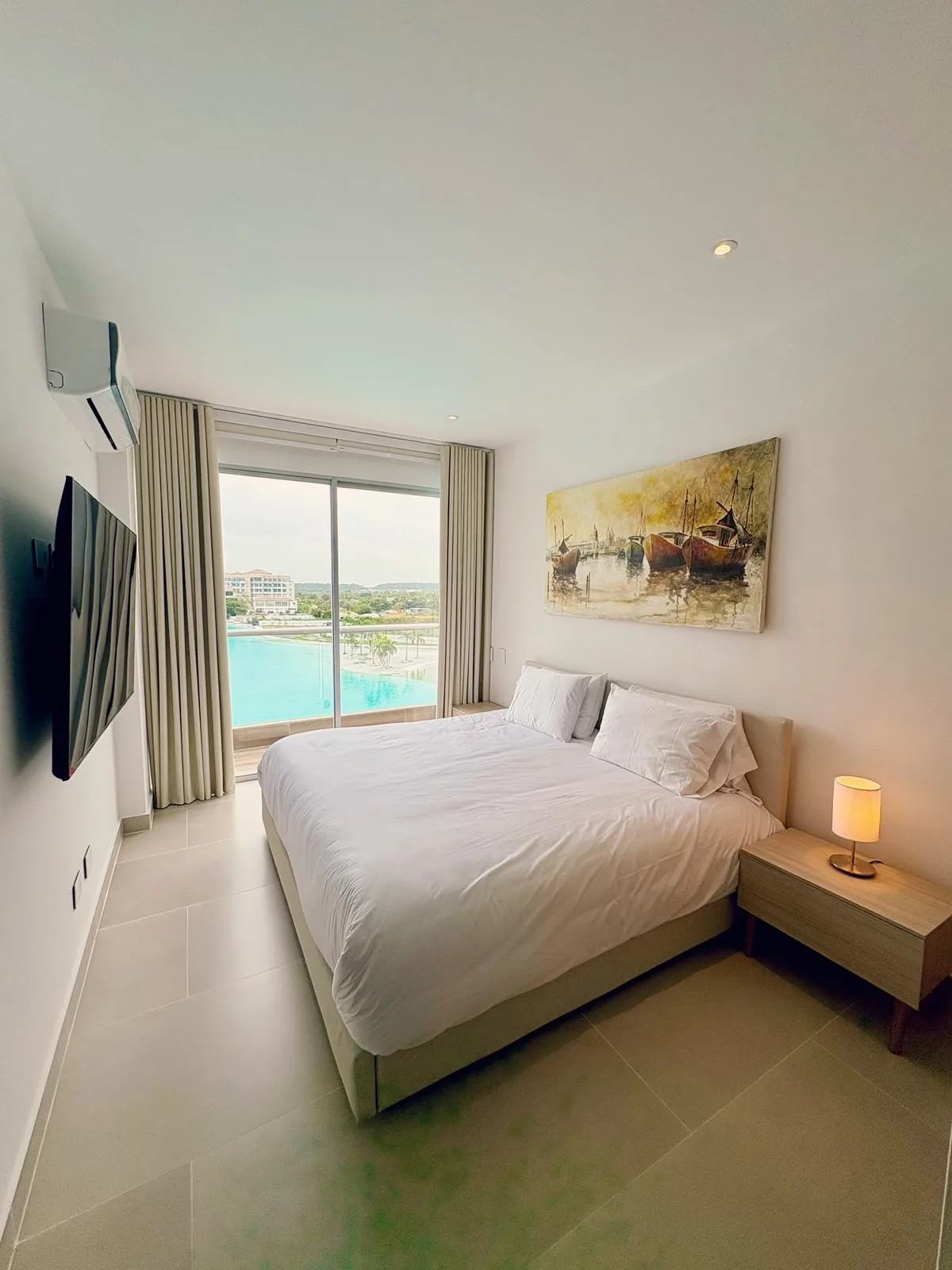 Foto 10 de Espectacular apartamento con vista a la laguna cristalina más grande de Colombia, Baía Kristal