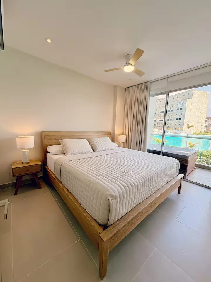 Foto 8 de Increíble apartamento frente a la laguna con jacuzzi privado en Baia Kristal